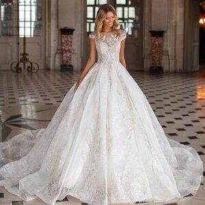 Milla Nova Wedding Dress Mariam